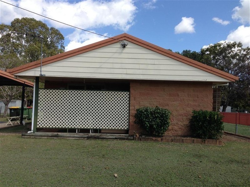 2/7  JOHNSON RAOD, Gracemere QLD 4702