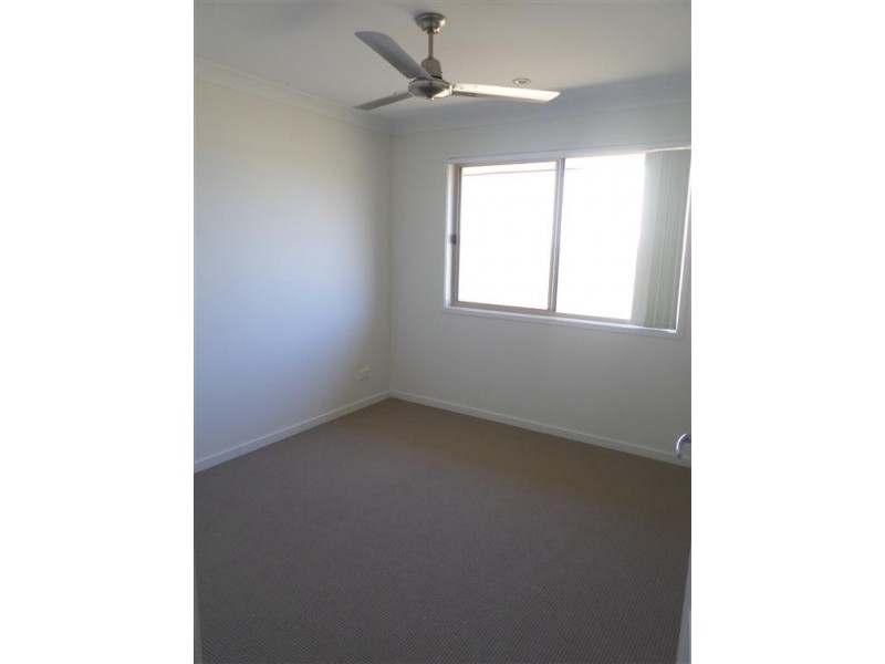16 LEICHHARDT DRIVE, Gracemere QLD 4702
