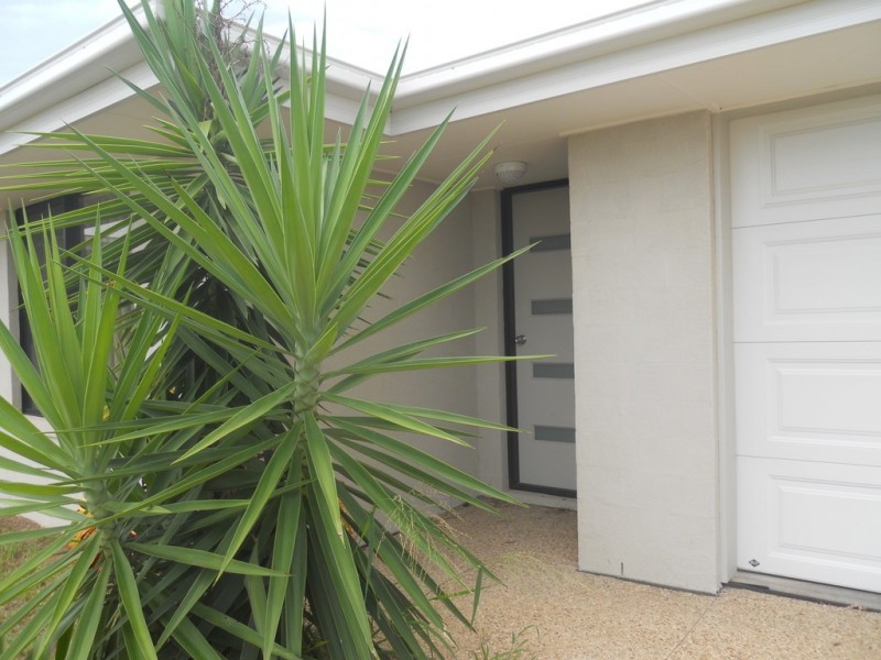 19 Angela Court, Gracemere QLD 4702
