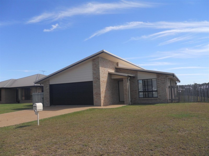 2 Annie Close, Gracemere QLD 4702
