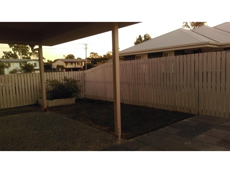 1/4 Mallet Close, Gracemere QLD 4702