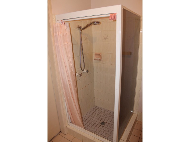 12 Douglas Street, Gracemere QLD 4702