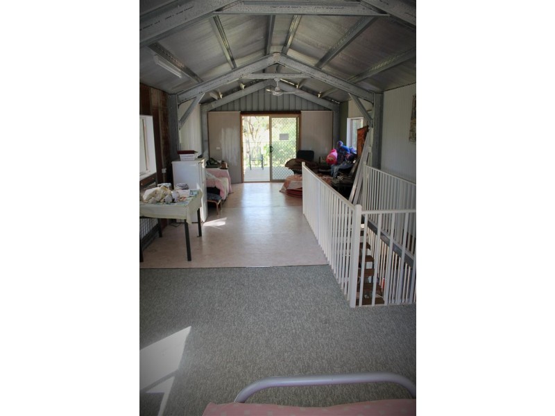 12 Douglas Street, Gracemere QLD 4702