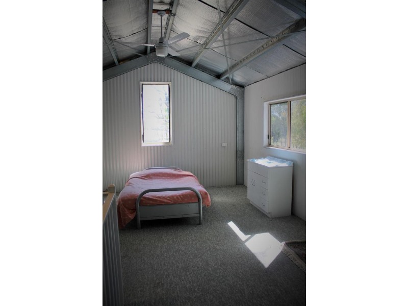 12 Douglas Street, Gracemere QLD 4702