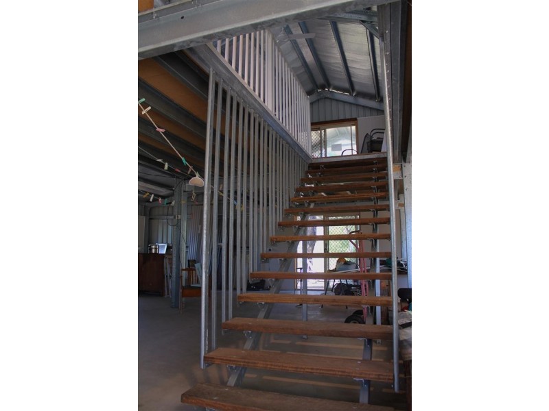 12 Douglas Street, Gracemere QLD 4702