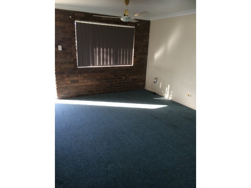 1/25 Origano Avenue, Gracemere QLD 4702