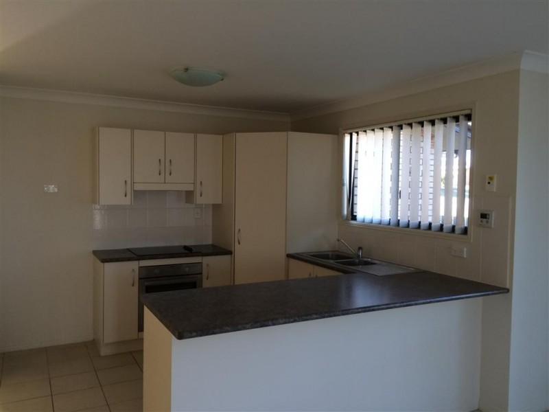 2 ANNIE CLOSE, Gracemere QLD 4702
