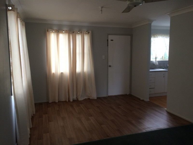 30 DEAKIN CLOSE, Gracemere QLD 4702