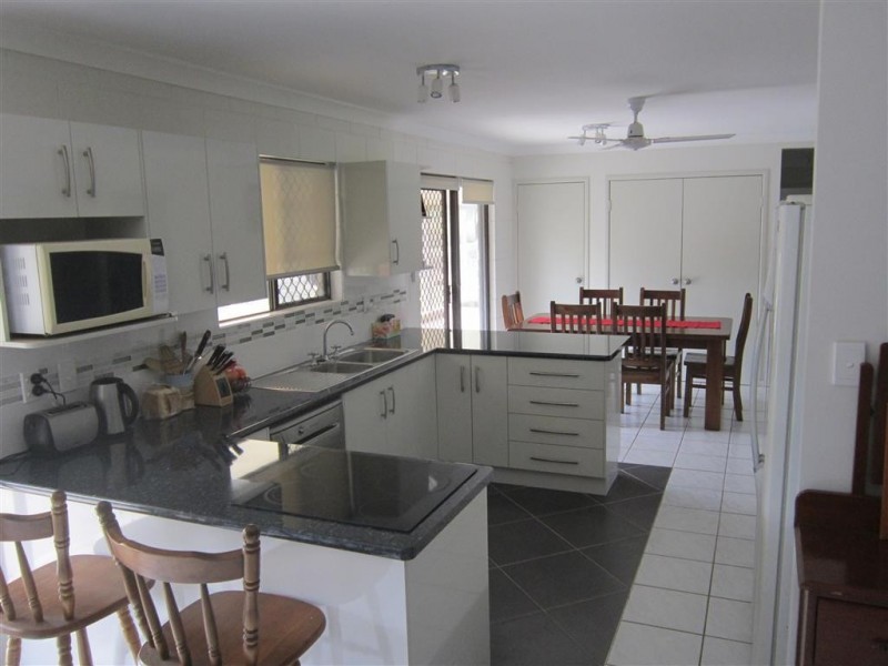 76 Macquarie Street, Gracemere QLD 4702