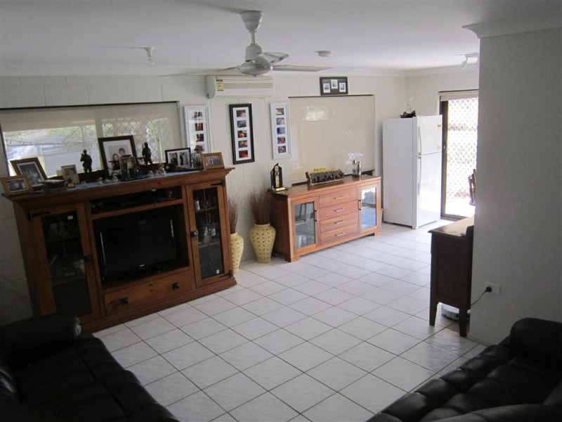 76 Macquarie Street, Gracemere QLD 4702