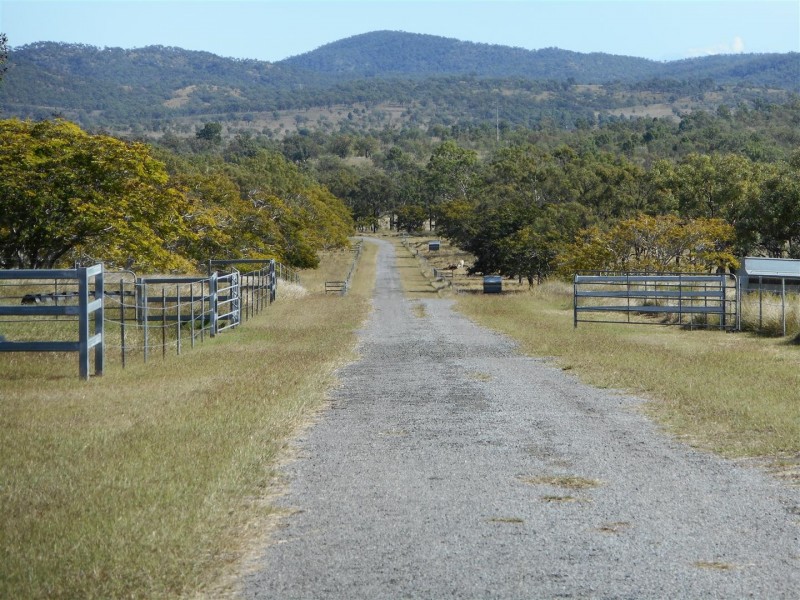 4271 “Huxham” Capricorn Highway, Westwood QLD 4702
