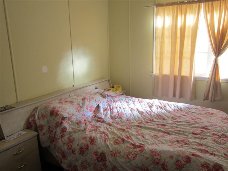 6 William Street, Mount Morgan QLD 4714