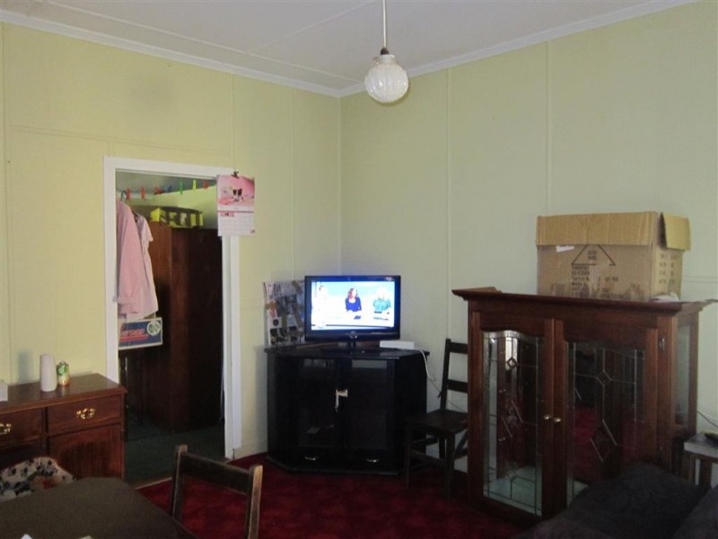 6 William Street, Mount Morgan QLD 4714