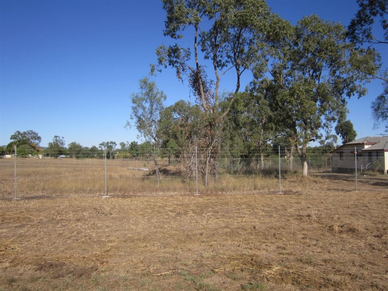 65 Douglas Street, Gracemere QLD 4702