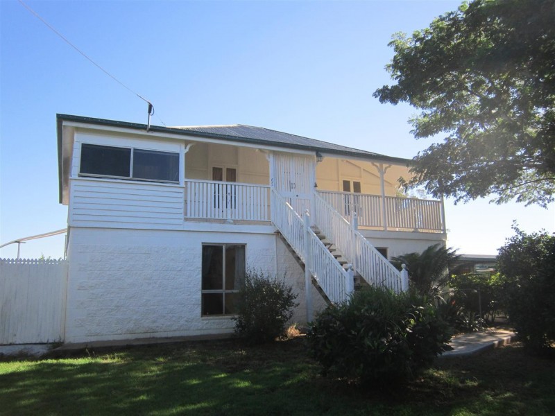 65 Douglas Street, Gracemere QLD 4702