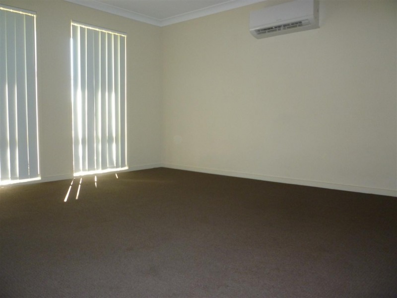 23 Leichhardt Drive, Gracemere QLD 4702