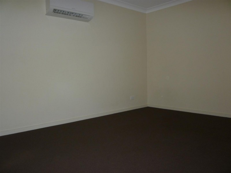 23 Leichhardt Drive, Gracemere QLD 4702