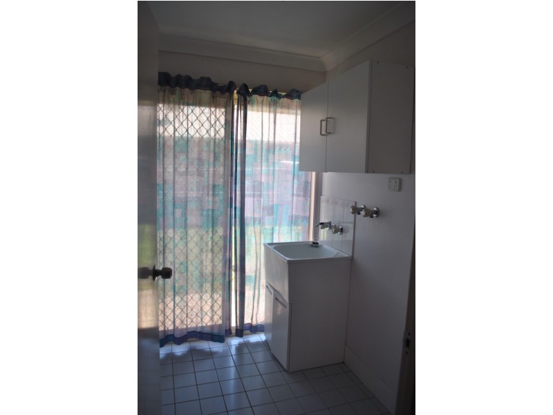 3 Mathias Place, Kawana QLD 4701