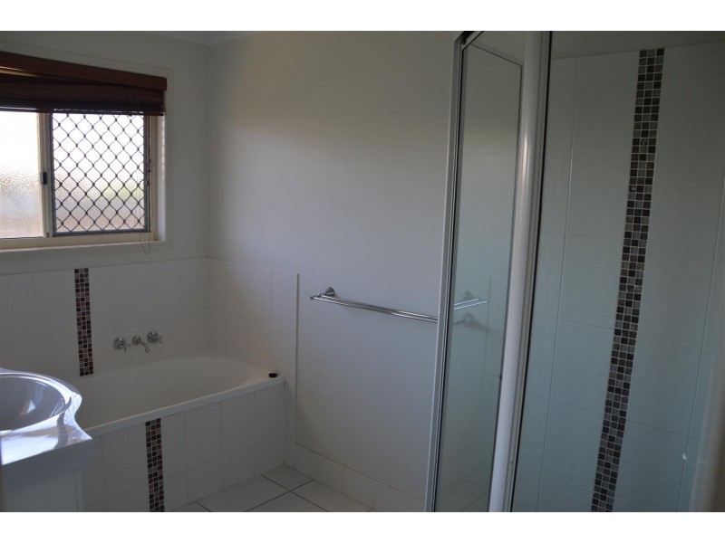 22 Corella Drive, Gracemere QLD 4702