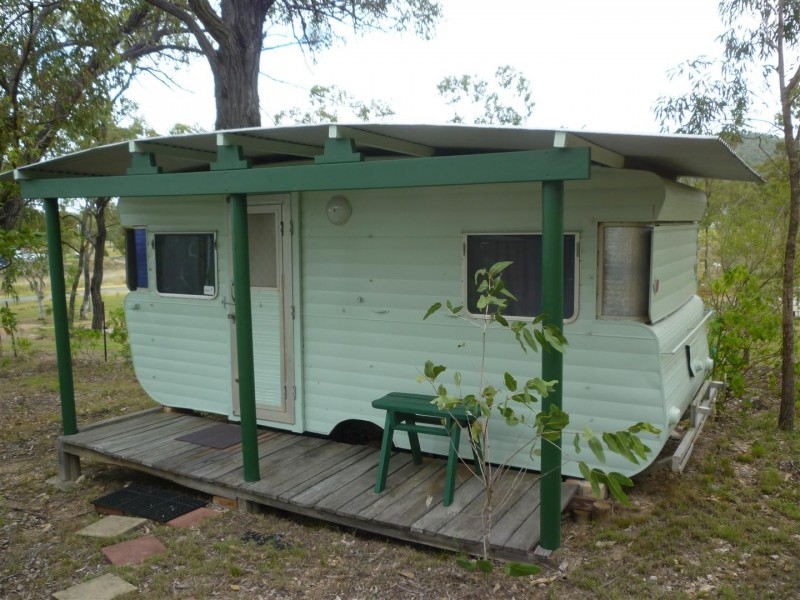 13 Neerkol Rd, Stanwell QLD 4702