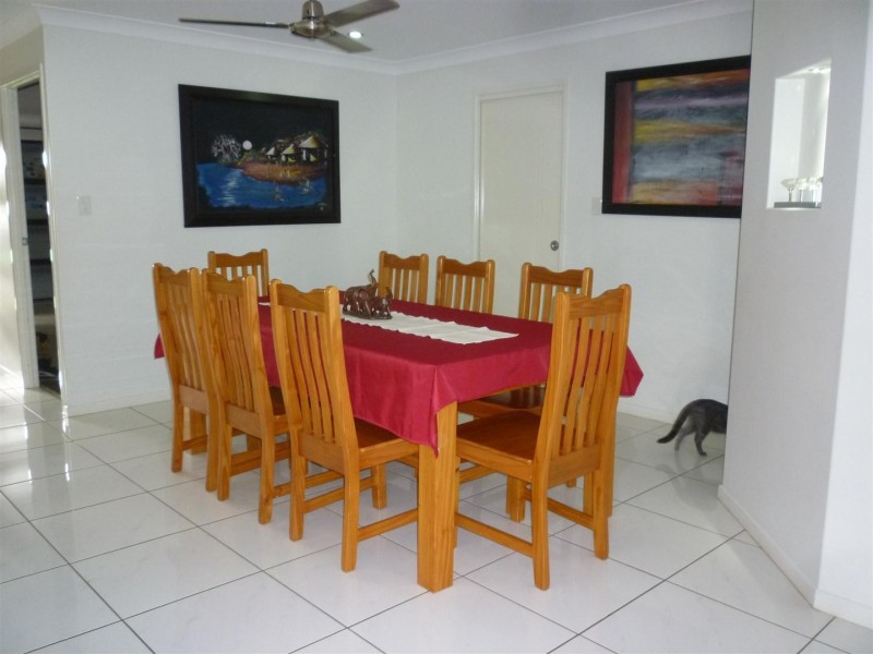 10 Pamela Court, Gracemere QLD 4702