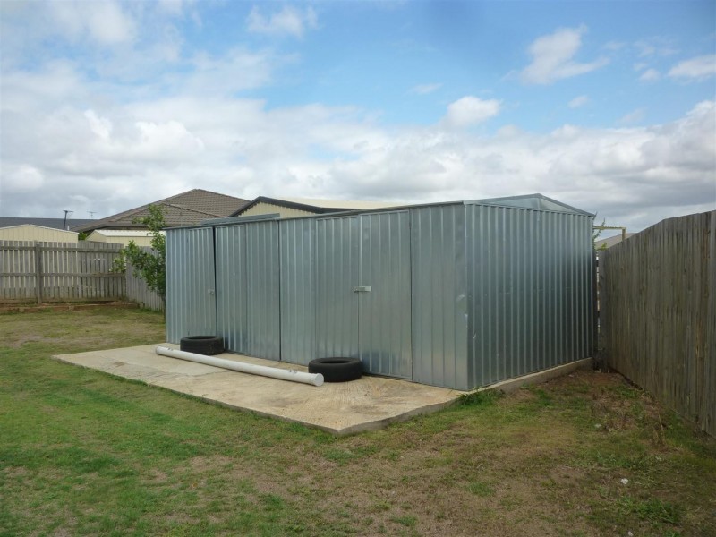 10 Pamela Court, Gracemere QLD 4702