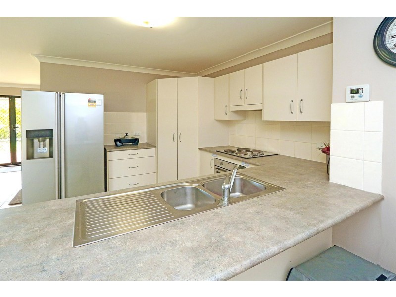 10 Seonaid Place, Gracemere QLD 4702