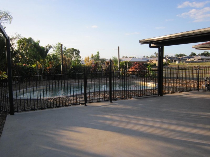 36 Cherryfield Road, Gracemere QLD 4702