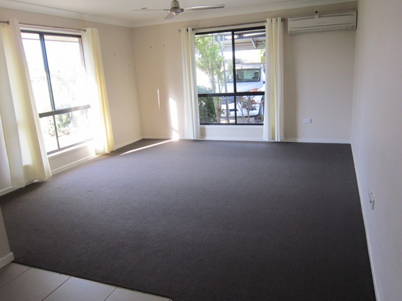 36 Cherryfield Road, Gracemere QLD 4702