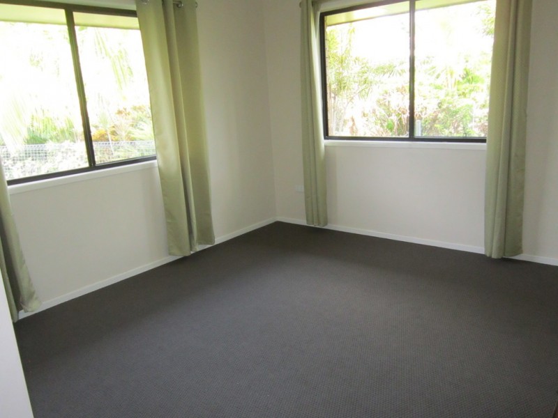 36 Cherryfield Road, Gracemere QLD 4702