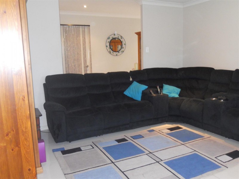 47 Middle Road, Gracemere QLD 4702