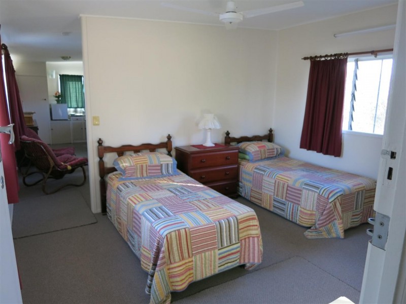 17 Edwards Road, Pink Lily QLD 4702