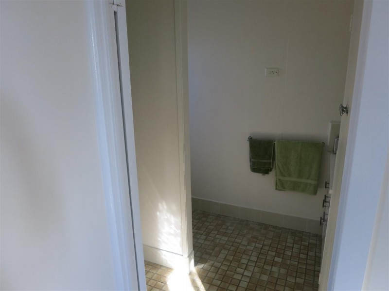 17 Edwards Road, Pink Lily QLD 4702