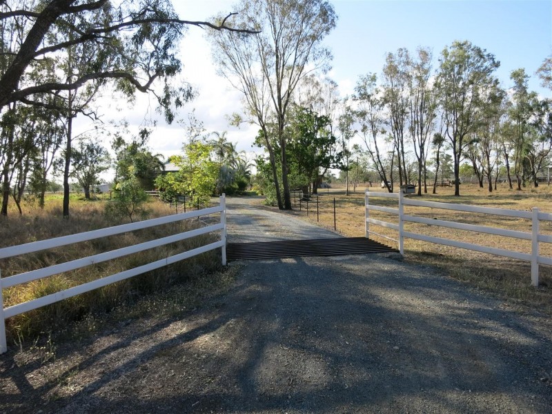 17 Edwards Road, Pink Lily QLD 4702