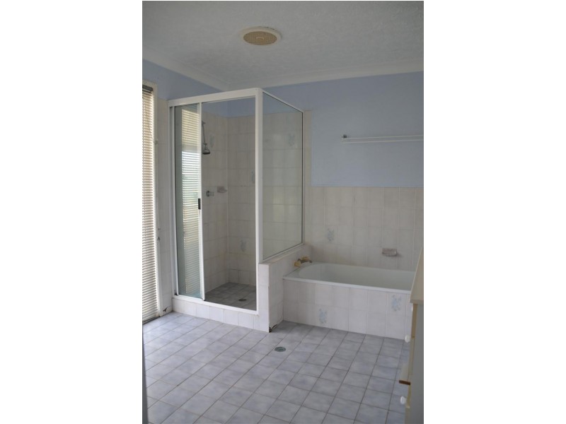 13 Reigel Drive, Gracemere QLD 4702