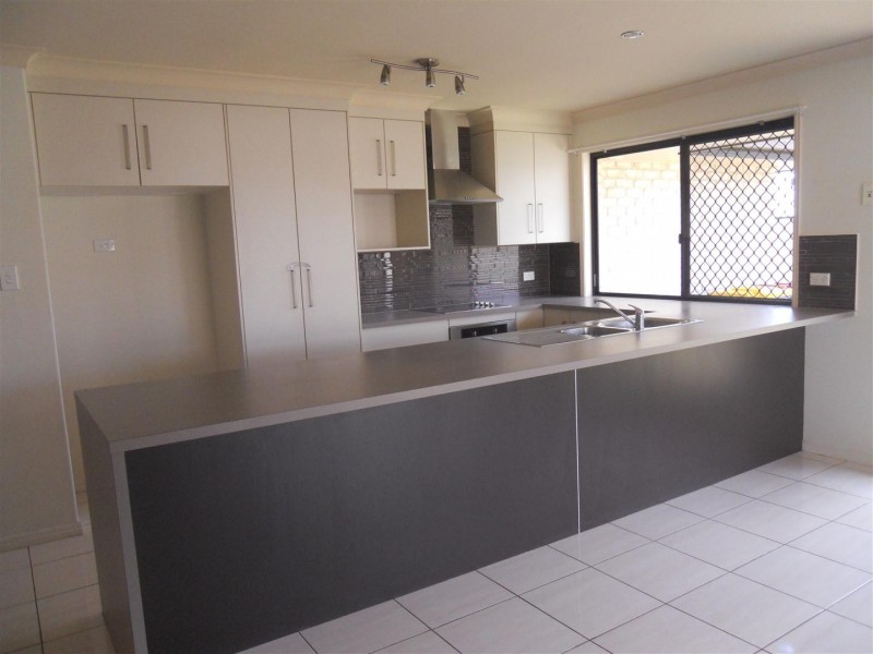 81 Buxton Drive, Gracemere QLD 4702