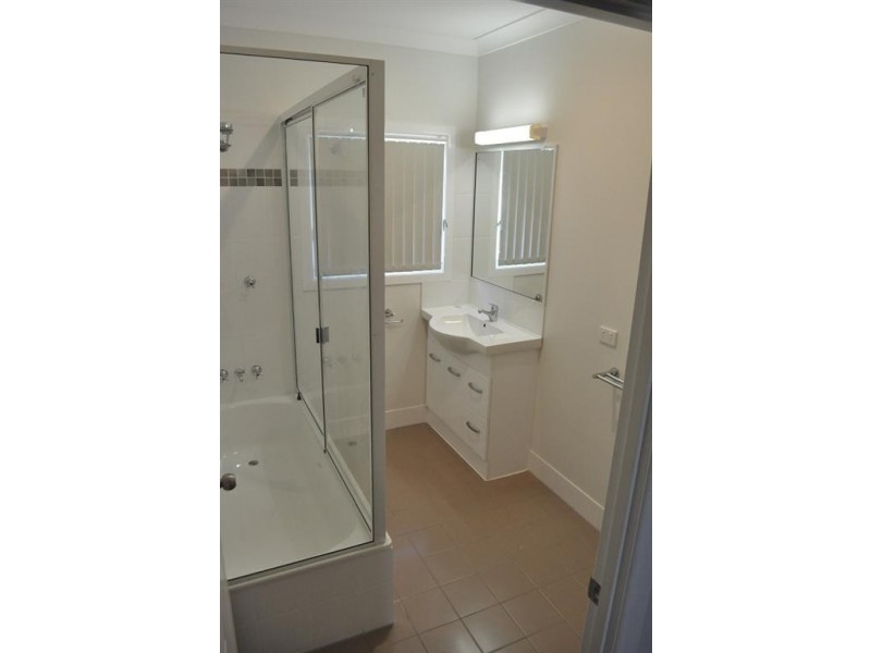 6 Richmont Drive, Bouldercombe QLD 4702