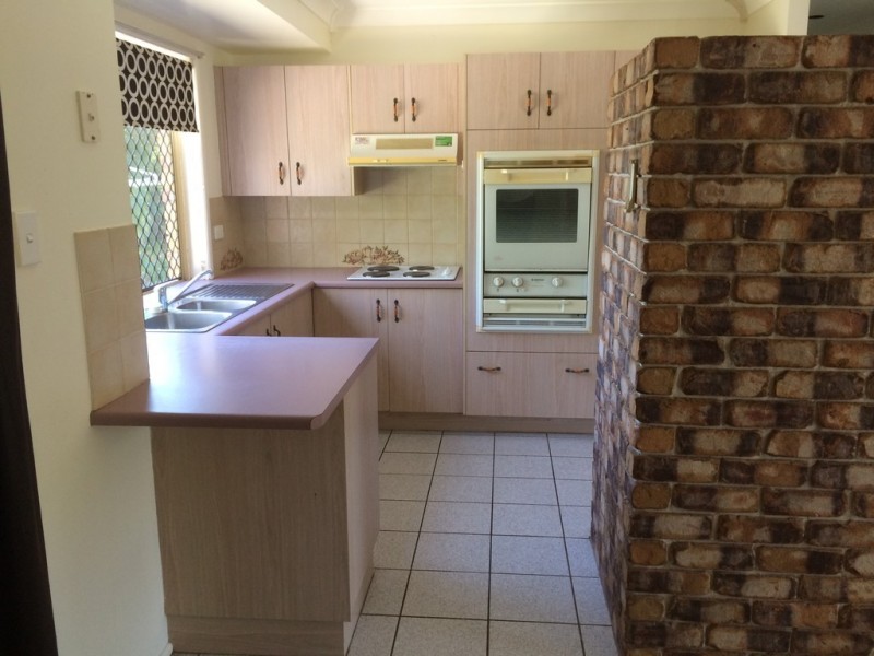 79 DONOVAN CRESCENT, Gracemere QLD 4702