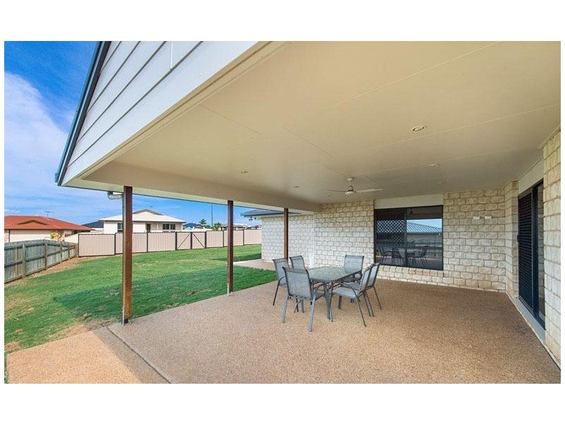 6 WHEELER AVENUE, Gracemere QLD 4702