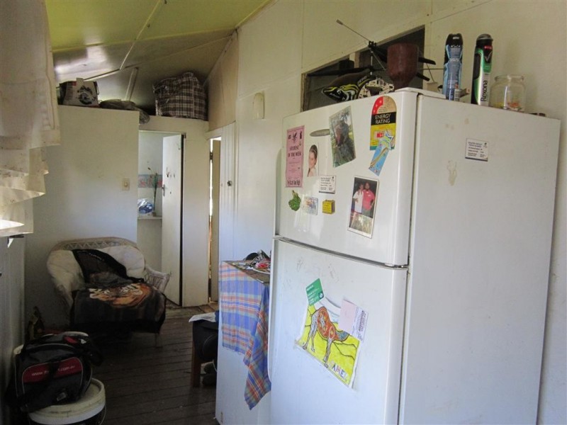 26 Grey Street, Walterhall QLD 4714