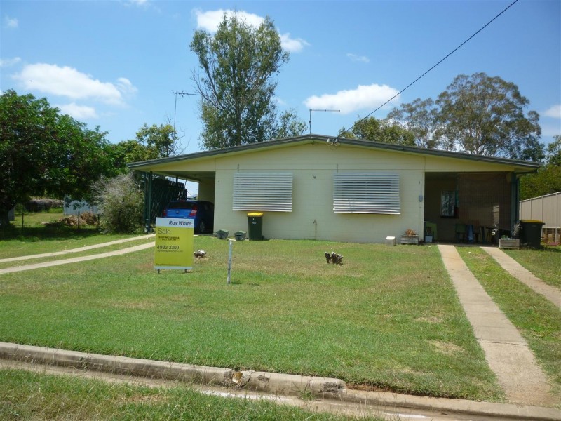 1 and 2/ 38 Arthur Street, Gracemere QLD 4702