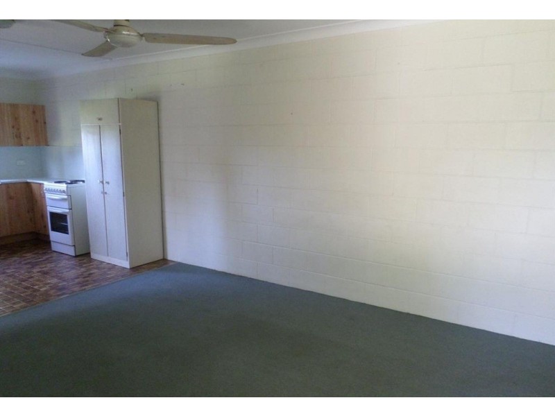 1 and 2/ 38 Arthur Street, Gracemere QLD 4702