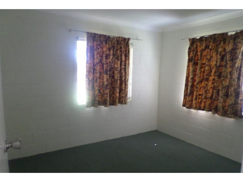1 and 2/ 38 Arthur Street, Gracemere QLD 4702