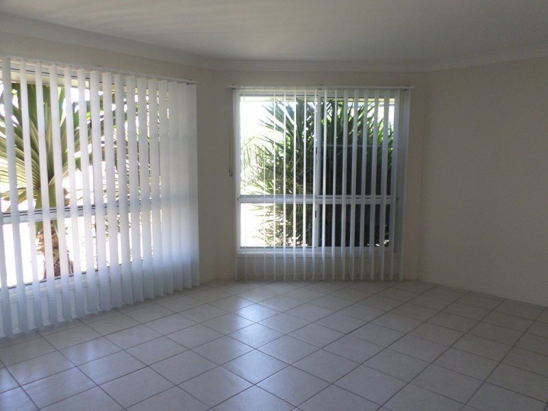 6 BROADHURST DRIVE, Gracemere QLD 4702