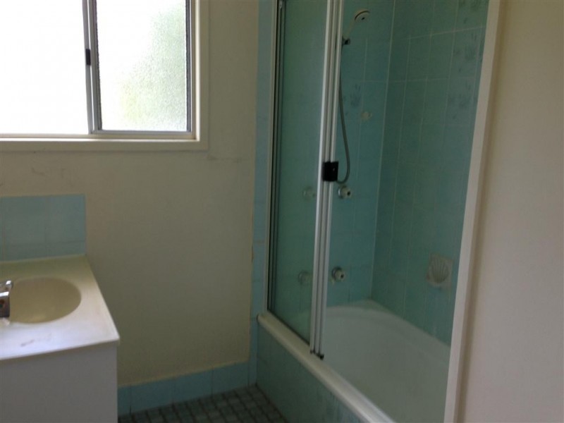 6 fitzgerald Street, Gracemere QLD 4702