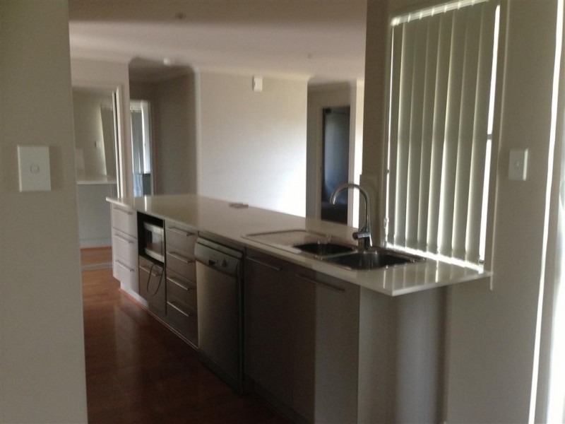 53 MIDDLE ROAD, Gracemere QLD 4702