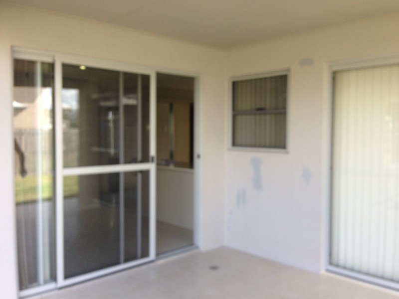 6 MAREE CRESCENT, Gracemere QLD 4702