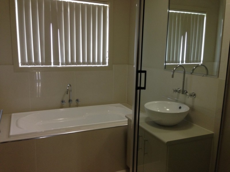 6 MAREE CRESCENT, Gracemere QLD 4702