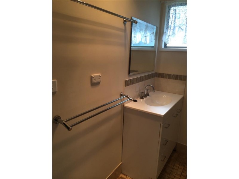 6 Thora Street, Gracemere QLD 4702