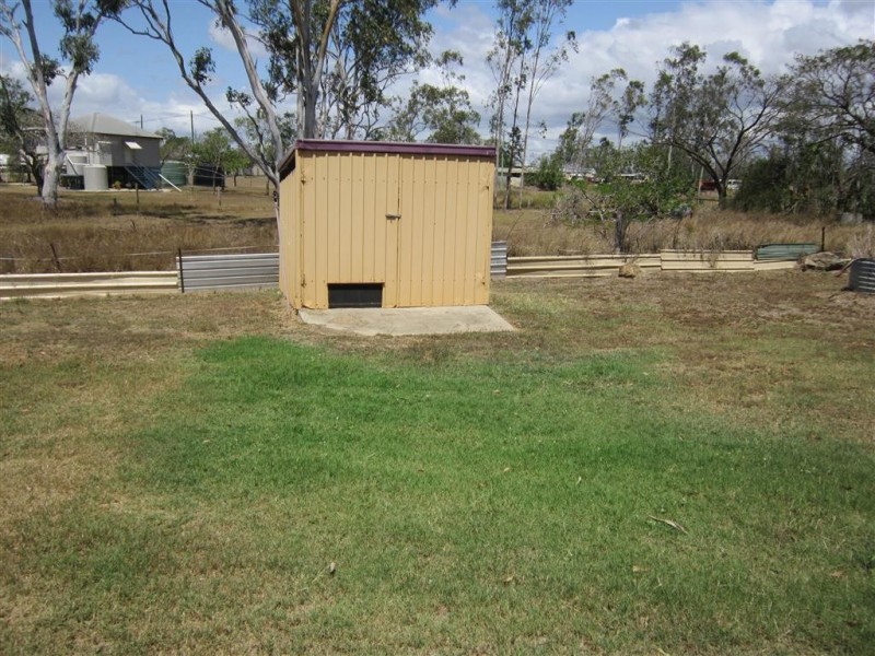 10 Bruce Street, Bajool QLD 4699